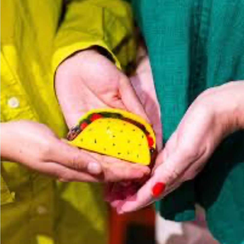 NWT 🌮🌶️ Piper K Hot Sauce and Taco Hair Clips - Picture 15 of 16
